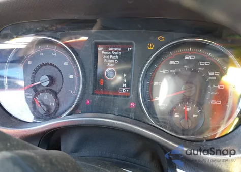 2014 Dodge Charger Road/Track z USA, uszkodzony, nr VIN 2C3CDXCT5EH140553